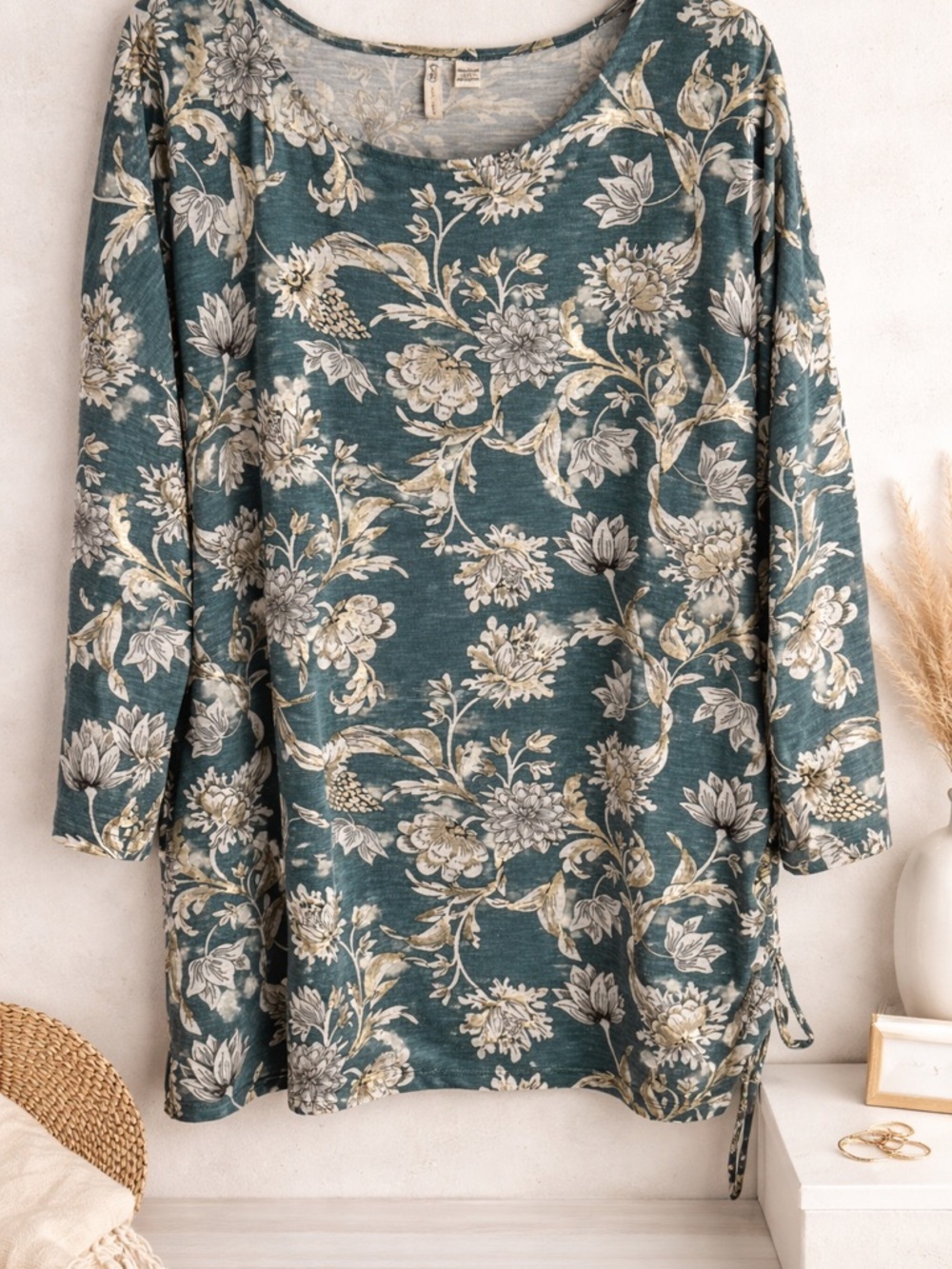 Floral Teal 3/4 Sleeve Top